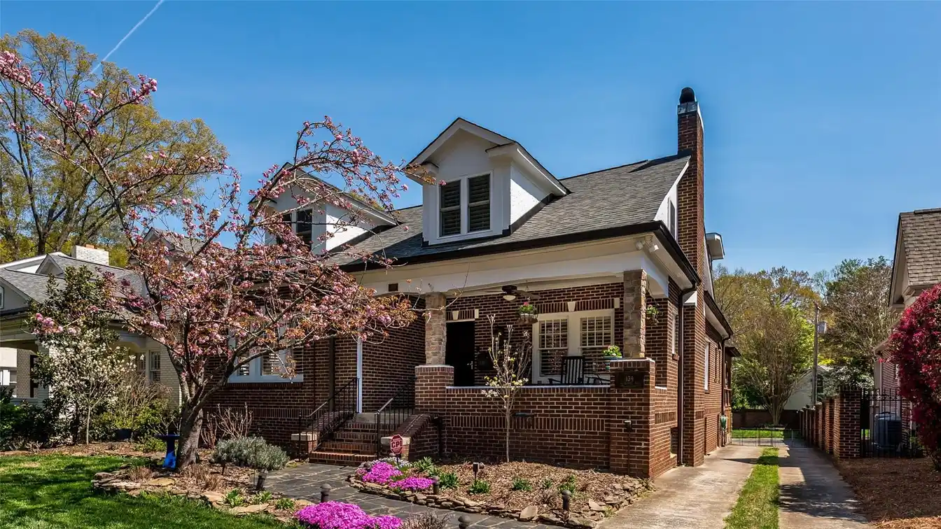 Charming 1930 Bungalow