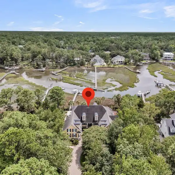 EXTRAORDINARY WATERFRONT PROPERTY IN DUNES WEST