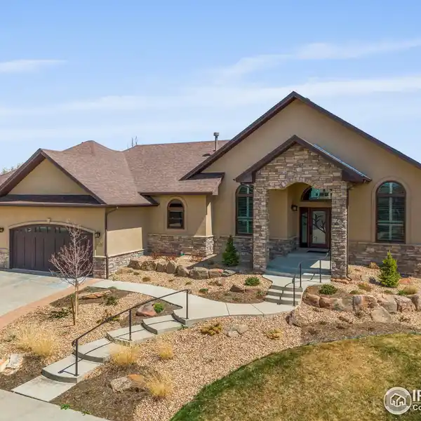 EXCEPTIONAL HIGHLAND MEADOWS CUSTOM RANCH-STYLE HOME