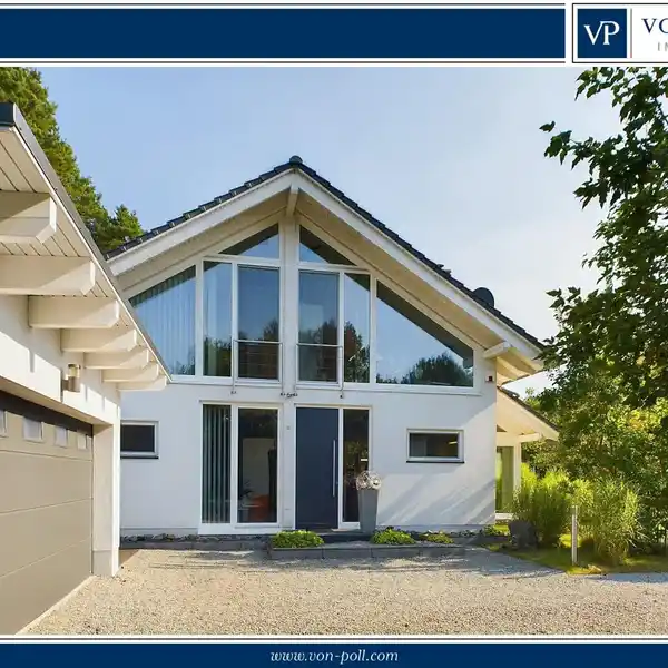 MODERN ARCHITECT-DESIGNED VILLA