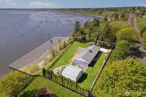 The Locust Beach House