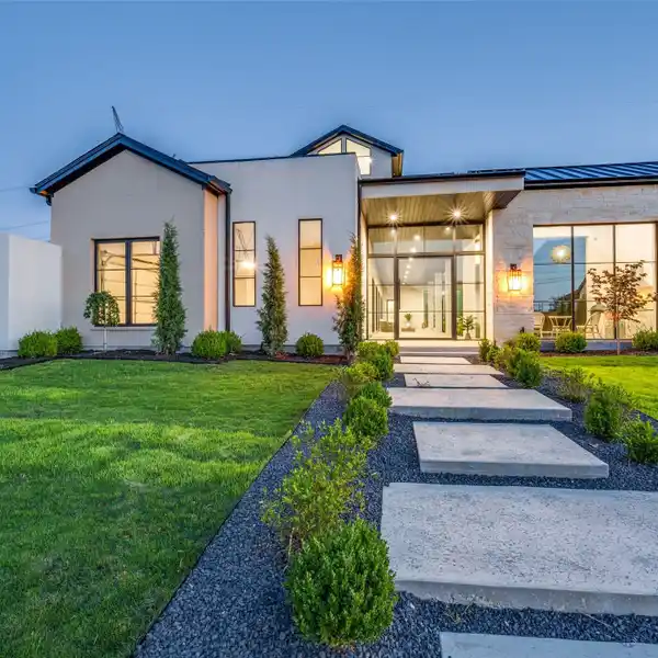 MAGNIFICENT NEW CONSTRUCTION PROPERTY