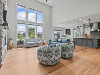 Luxury Living with Cutting-Edge Smart Features