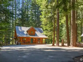 Serene Mountain Retreat Nestled on 2.35 Wooded Acres