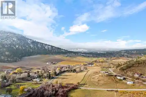 Build a Home in an Iconic Setting