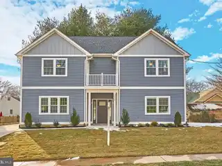 Modern Elegance in Annalee Heights
