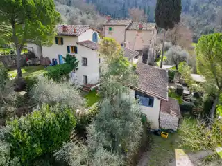Beautiful Property Situated on the Hills of Florence