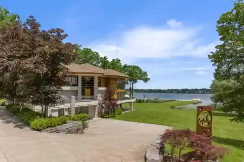 Spectacular Eight-Acre Property on Walnut Lake