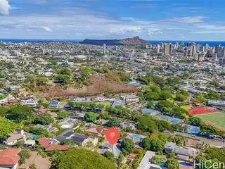 Quiet Space for Custom Home in Oahu