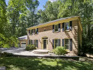 Impeccably Maintained Retreat