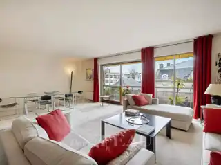 Ideal Family Apartment Near Capital