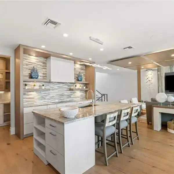 TOTALLY RENOVATED VILLA IN THE EXCLUSIVE BAREFOOT BEACH COMMUNITY