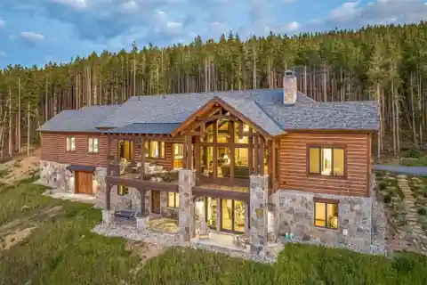 Newly Completed Mountain Home