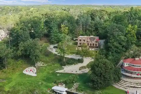 Exquisite Mill Lake Home with Serene Privacy