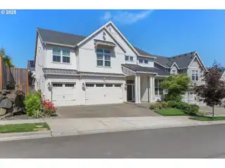 Beautiful Family Home Near Top Schools