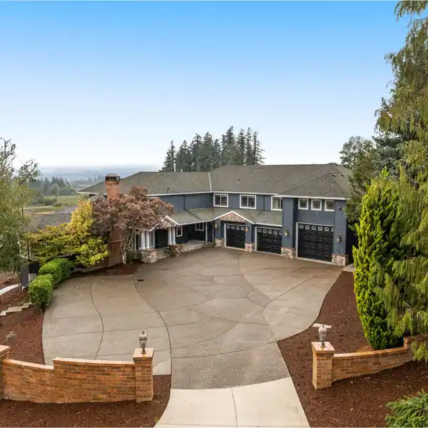 EXPANSIVE MULTI-GENERATIONAL ESTATE WITH LUXE ENTERTAINING SPACES