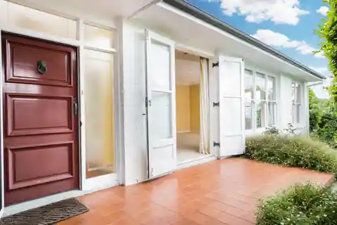 Elegant Remuera Retreat with Year-Round Entertaining