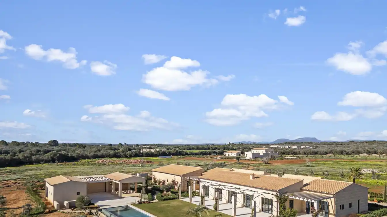 Spectacular Single-level New-build Luxury Finca