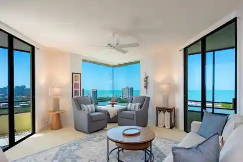 Lovely Home in the Heron