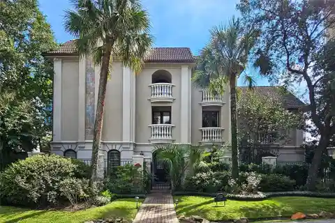 Exceptional and Refined Home in Ideal Location