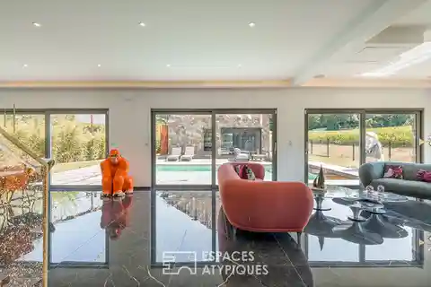 A Rare Property in a Privileged Setting