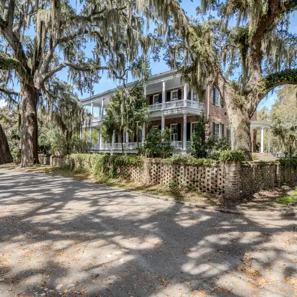 HISTORIC BEAUFORT LANDMARK