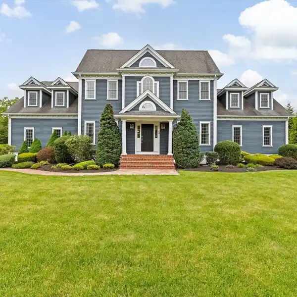 CAREFULLY CRAFTED CUSTOM COLONIAL
