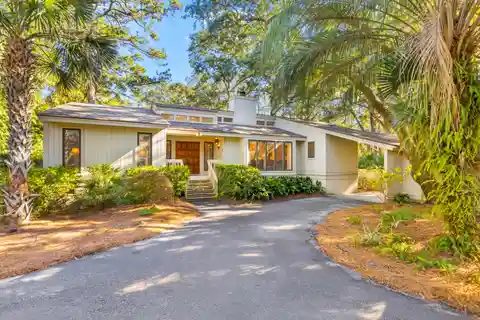 Fully Furnished Three Bedroom Kiawah Home