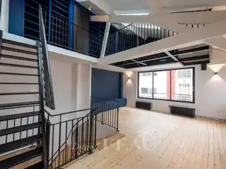 Atypical Loft-style Apartment