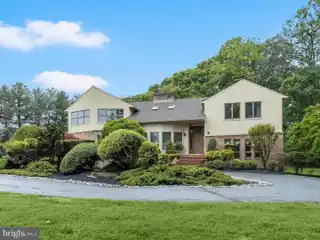 Elegant Home with Expansive Entertaining Spaces