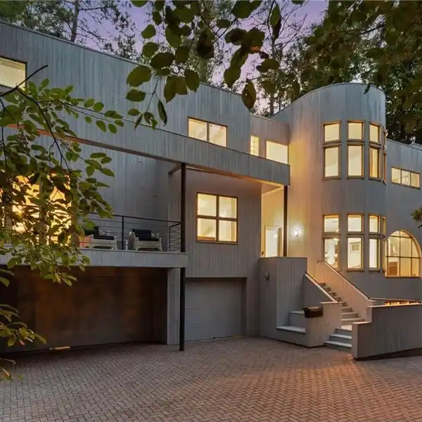 TYROL HILLS MODERN MASTERPIECE