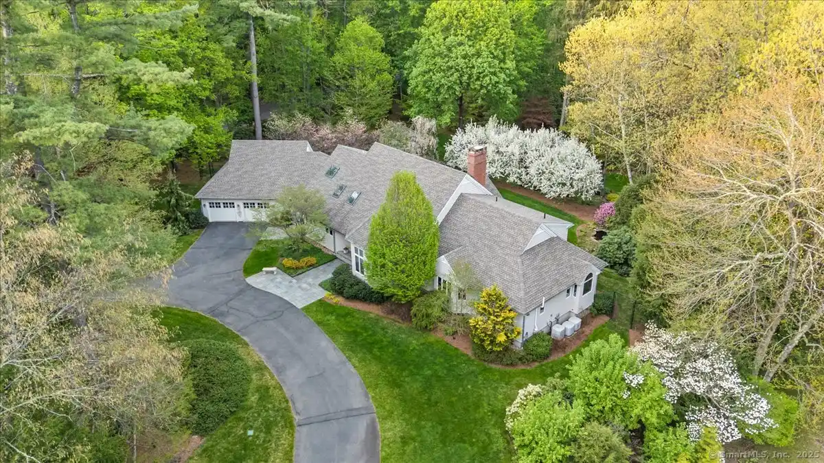 Special Home in Sunset Farm