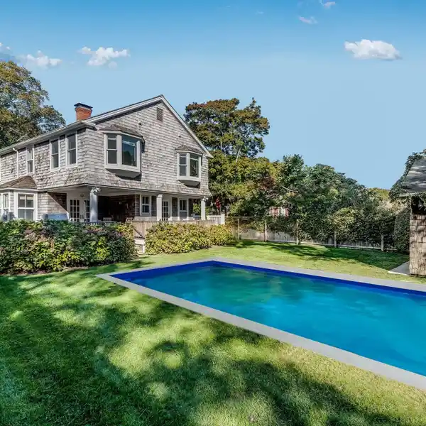RENOVATED BEACH COTTAGE IN THE VILLAGE OF SOUTHAMPTON