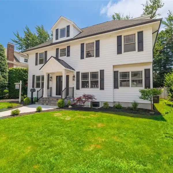 COMPLETELY RENOVATED CENTER HALL COLONIAL