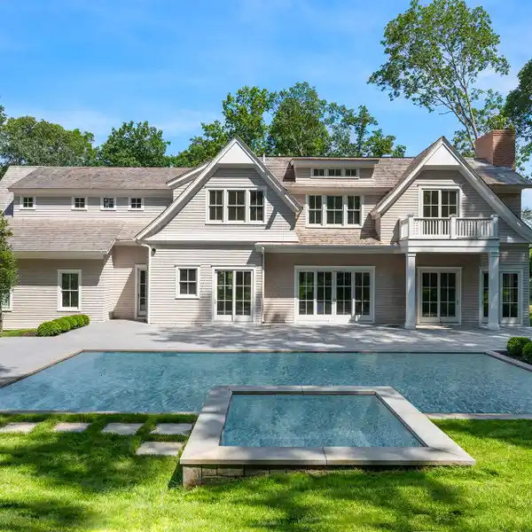MAGNIFICENT NEW CONSTRUCTION NEAR THE VILLAGE OF SAG HARBOR