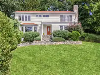 Elegant Retreat with Hudson River Views