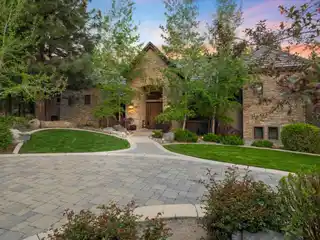 Rare Luxury Retreat in Montreux