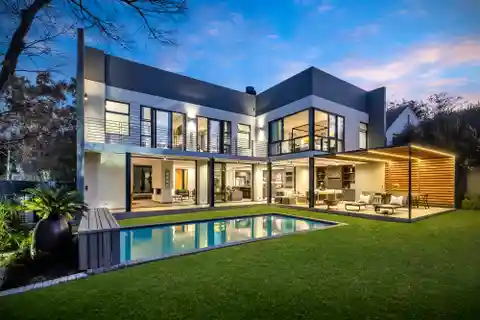 Four Bedroom House for Sale in Atholl