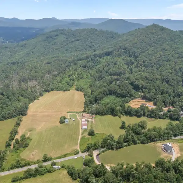 HISTORIC MOUNTAIN FARM WITH ENDLESS POSSIBILITIES