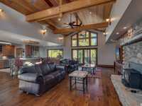 STUNNING LUXURY MOUNTAIN HOME