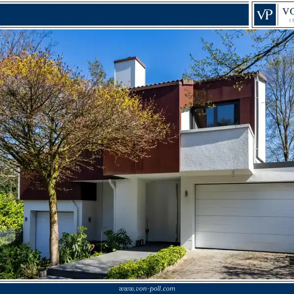 EXCLUSIVE ARCHITECT-DESIGNED HOUSE IN PRIME LOCATION