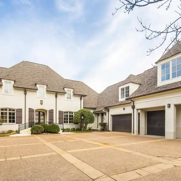 INCREDIBLE UPDATED HOME