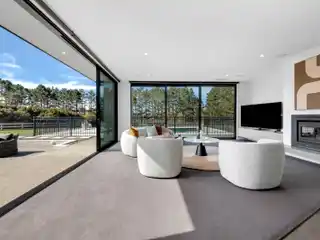 Luxury Living in a Countryside Setting