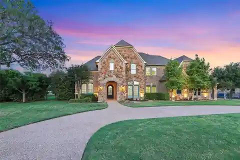 Move-in Ready Home in Coveted Bella Lago
