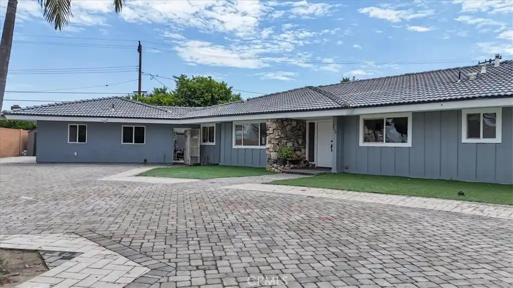 Ranch-style Home with Accessory Unit