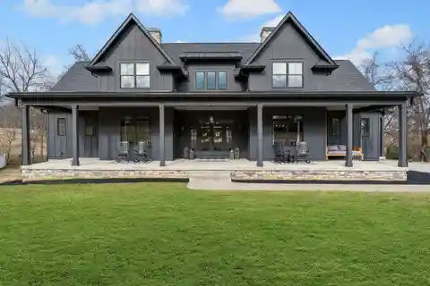 Magnificent Home with Recording Studio