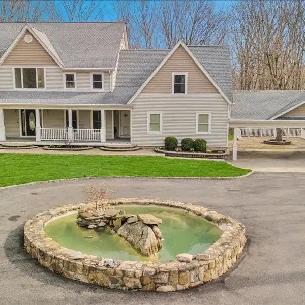 STUNNING CENTER HALL COLONIAL
