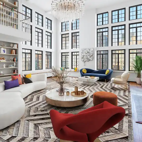 EXQUISITE PREWAR PENTHOUSE MASTERPIECE