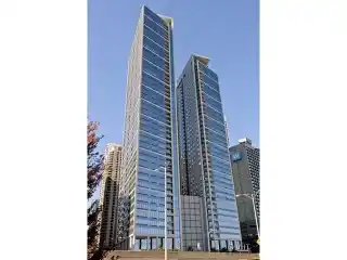 Wonderful Views from a Full-Amenity Building