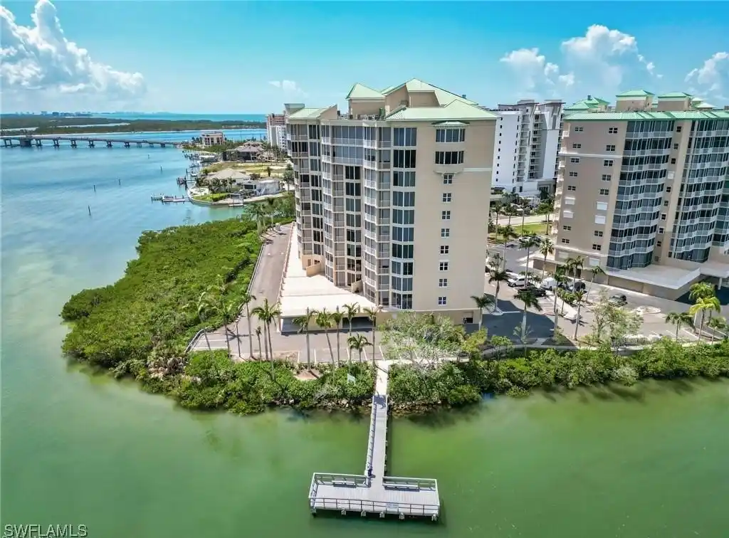 Exceptional Luxury Waterfront Condo